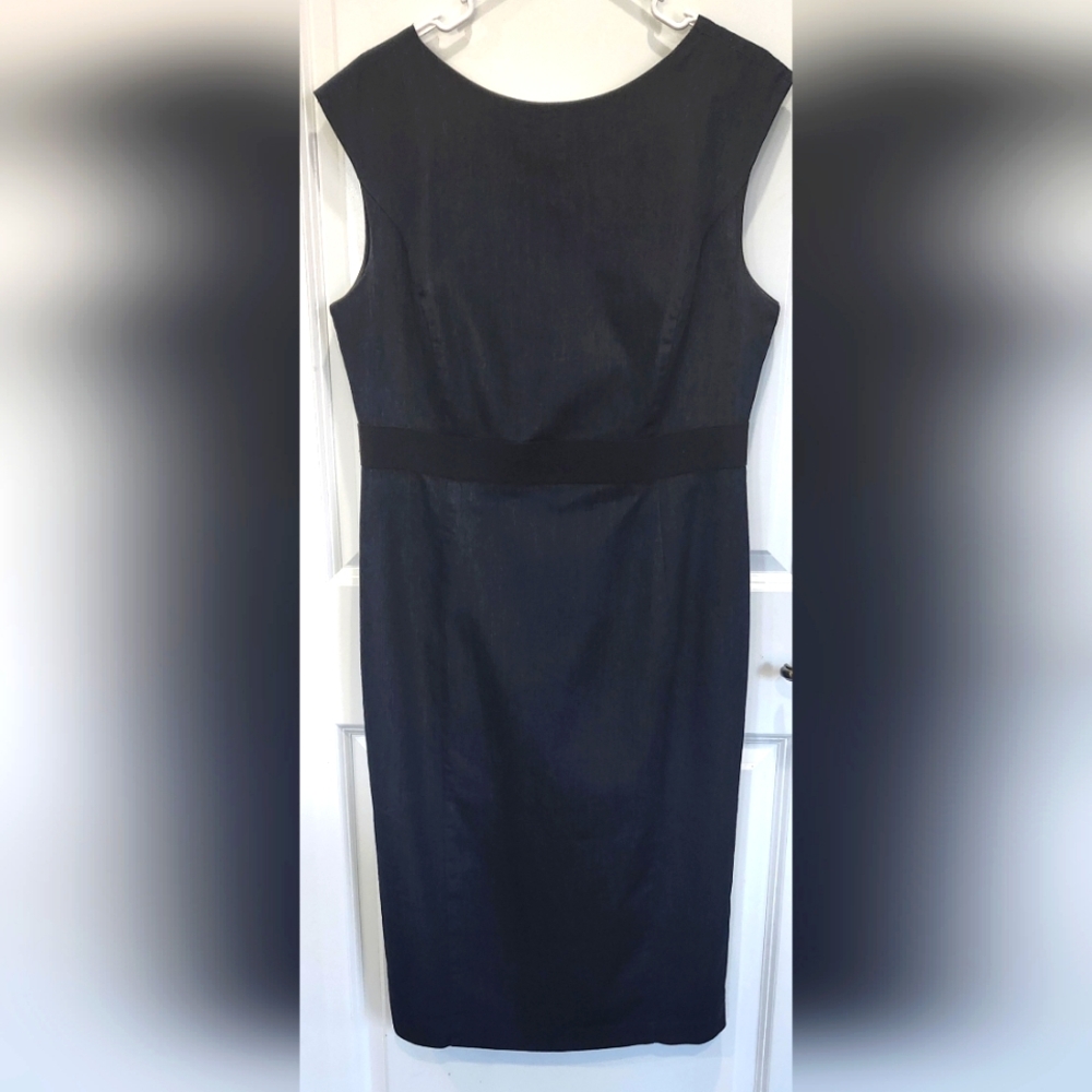 New York & Company midi dress size L ( aprox. Size 10-12) stretch fabric